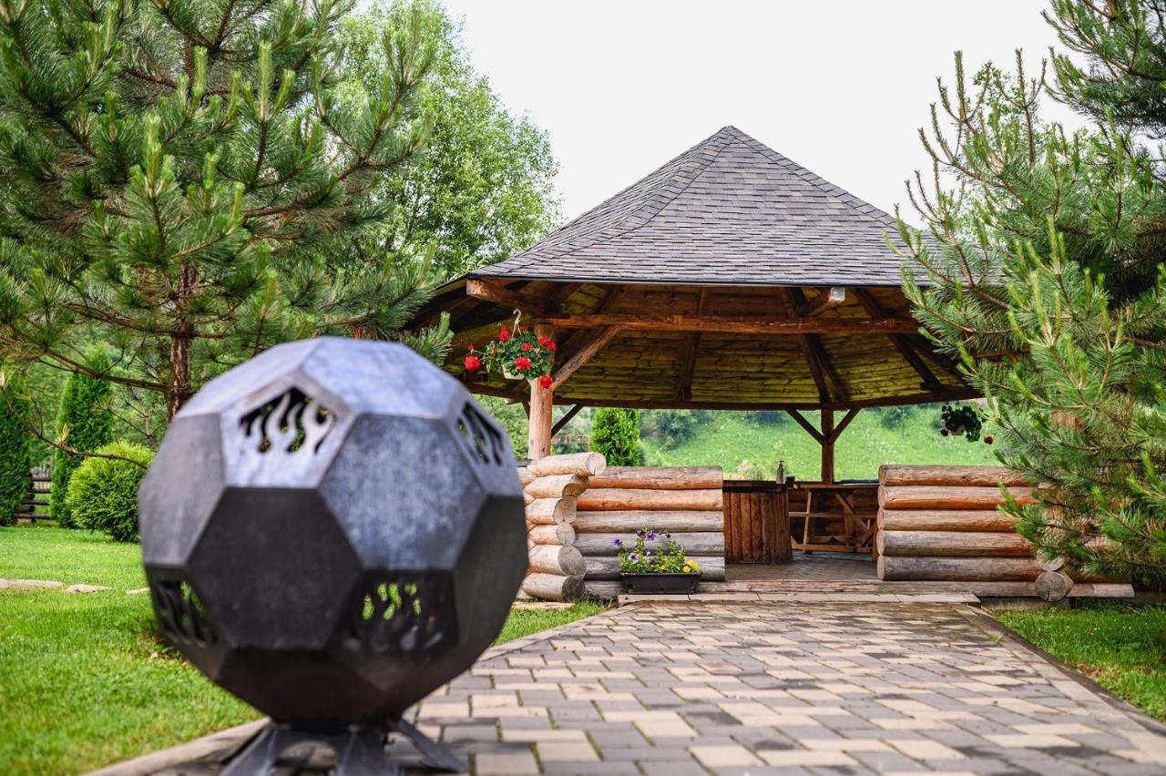 Pension Piriu' Morii Гура Хуморулуй Екстериор снимка