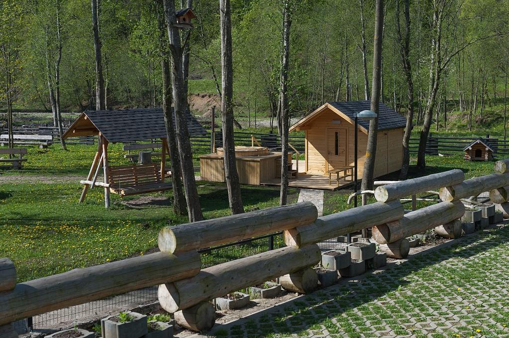 Pension Piriu' Morii Гура Хуморулуй Екстериор снимка